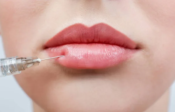 Tudo O Que Você Precisa Saber Sobre Preenchimento Labial Hospital Da Face