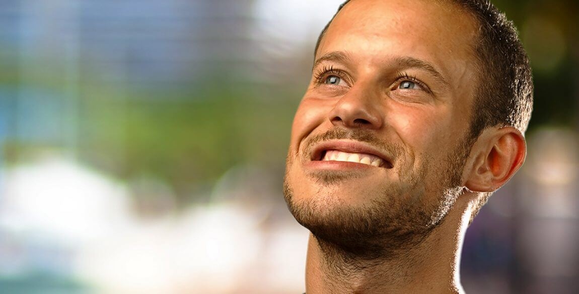 Deformidades Dentofaciais e a Autoestima: Um Impacto Profundo na Vida